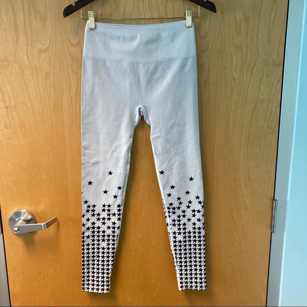 FABLETICS Sz S Ribbed Stars Leggings Tights Activewear